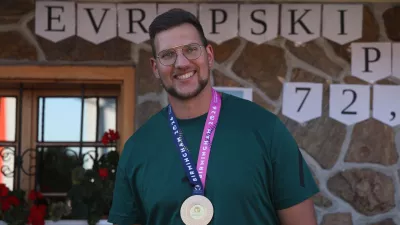 Ptuj, gasilski dom Podvinci.Sprejem ptujskega atleta Kristjana Ceha, ki ga je po njegovi zmagi na evropskem atletskem prvenstvu organizirala Mestna obcina Ptuj v soorganizaciji s PGD Podvinci.