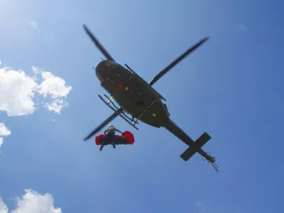 Helikopter, policija, re&scaron;evalna akcija. Foto: PU Nova Gorica