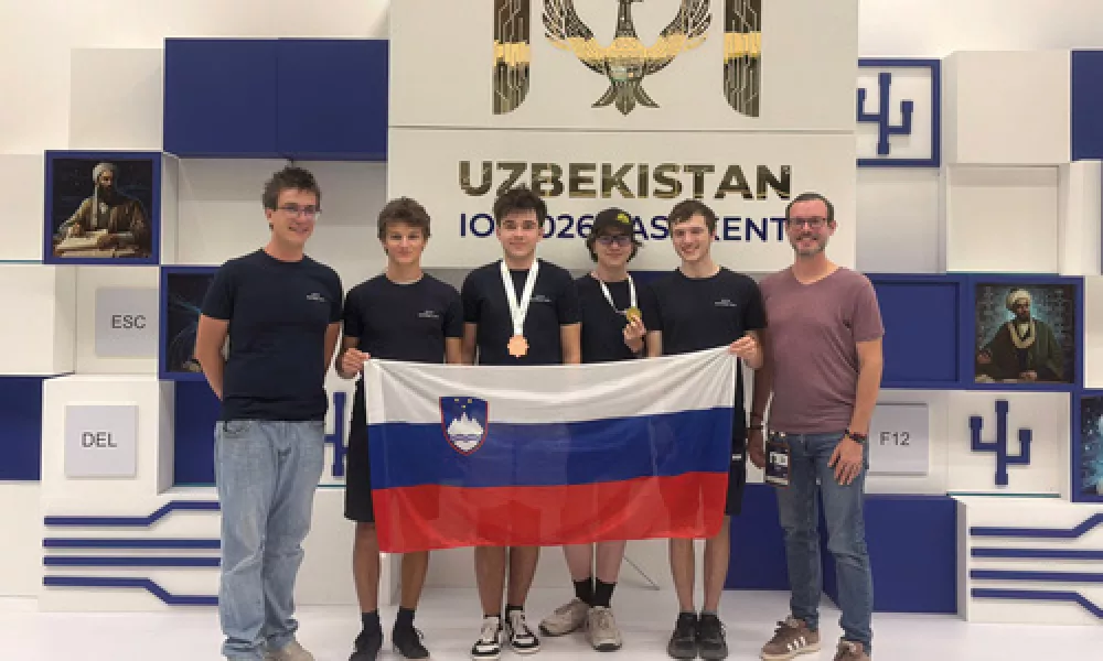 Odlična udeležba dijakov v Ta&scaron;kentu v Uzbekistanu. Foto: ZOTKS