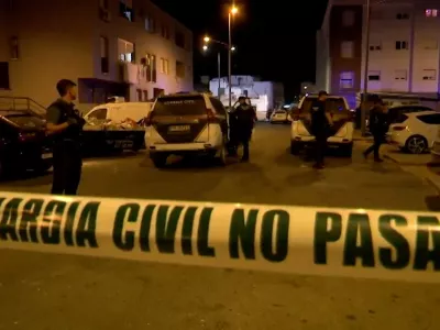 Police officers work at the crime scene where a suspected gang leader's mother-in-law, his pregnant sister and a teenager were killed in a drug-related shooting in Isla Cristina, Spain August 16, 2026. FORTA/Handout via REUTERS THIS IMAGE HAS BEEN SUPPLIED BY A THIRD PARTY. SPAIN OUT. NO COMMERCIAL OR EDITORIAL SALES IN SPAIN.