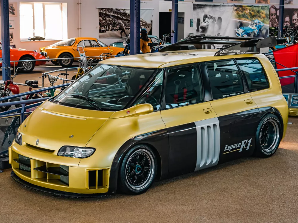 Renault espace F1
