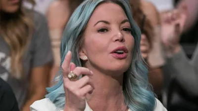 August 17, 2026, Los Angeles, California, USA: Jeanie Buss is set to challenge her siblings' decision to sell their minority stake in the Los Angeles Lakers. FILE PHOTO: Owner, Jeanie Buss of the Los Angeles Lakers with blue hair attends their NBA game with the Denver Nuggets on Thursday October 25, 2018 at the Staples Center in Los Angeles, California. JAVIER ROJAS/PI (Credit Image: © PI via ZUMA Press Wire)