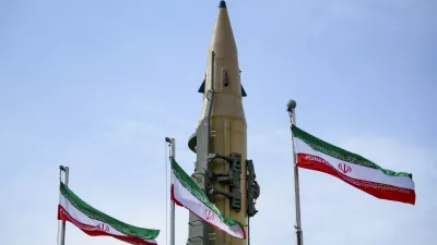 Raketa sejjil, ki sodi med najsodobnejše iransko orožje.