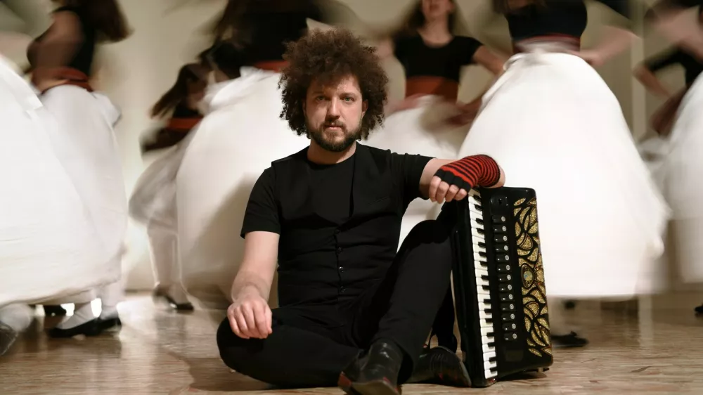 Janez Dovč F Peter Uhan