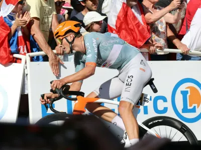 17th stage of the 113th edition of the Tour de France cycling race, 174,7 km between Chamb&eacute;ry and Voiron in the French Alps. At the finish, Joshua Tarling (GBR) NETCOMPANY INEOS CYCLING TEAMTour de France 2026 - UCI Cycling Race, Voiron, Isere - 22 Jul 2026,Image: 1117922522, License: Rights-managed, Restrictions:, Model Release: no 