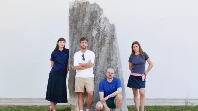 Oblikovalska ekipe, ki jo sestavljajo modna oblikovalka in olimpijka, Cilka Sadar, modna oblikovalka Sara Valenci ter grafična oblikovalca Žiga Artnak in Emil Kozole. Foto: OKS