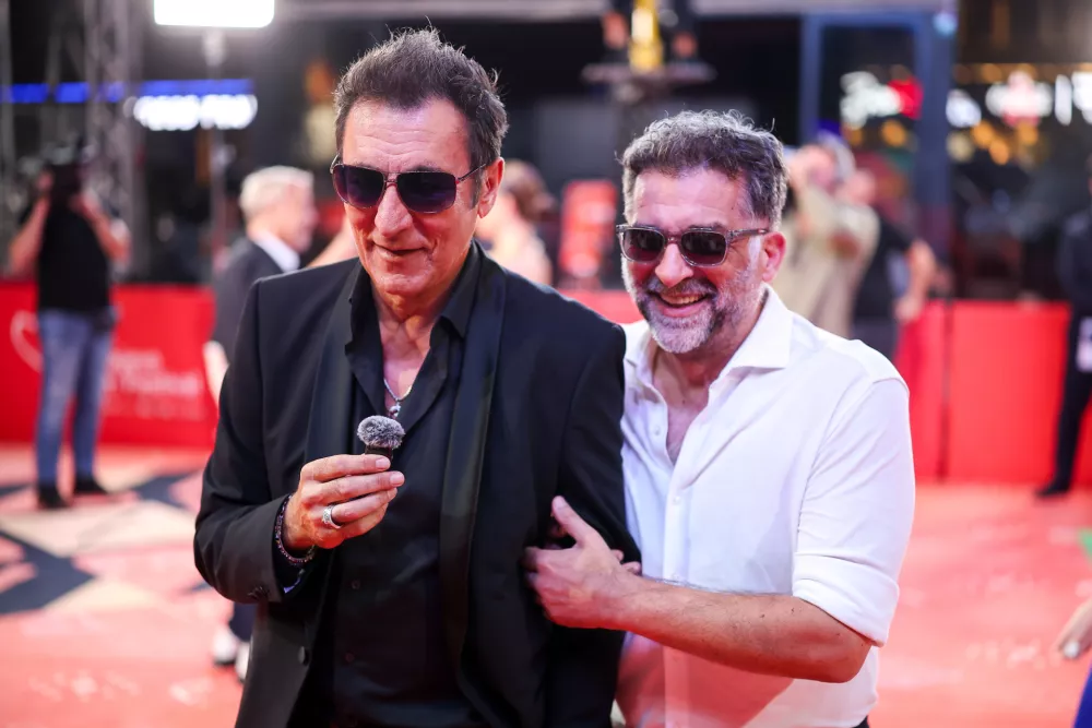 21.08.2026., Sarajevo, Bosna i Hercegovina - Filmske zvijezde i ostale zvanice prosetale posljednjim crvenim tepihom 32. Sarajevo Film Festivala. Photo: Armin Durgut/PIXSELL