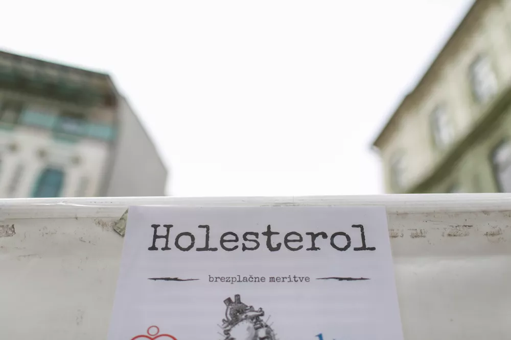 Zdravstvo, holesterol, l, srčno žilne bolezni, zdravstvo, zdravje, zdravstvena politika- 19.04.2017 - Akcija &scaron;tudentov medicine za bolj&scaron;e zdravje. //FOTO: Bojan Velikonja / Foto: Bojan Velikonja