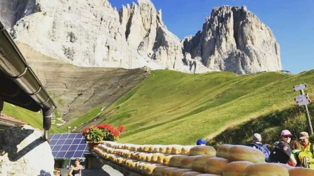 Krofi v dolomitih