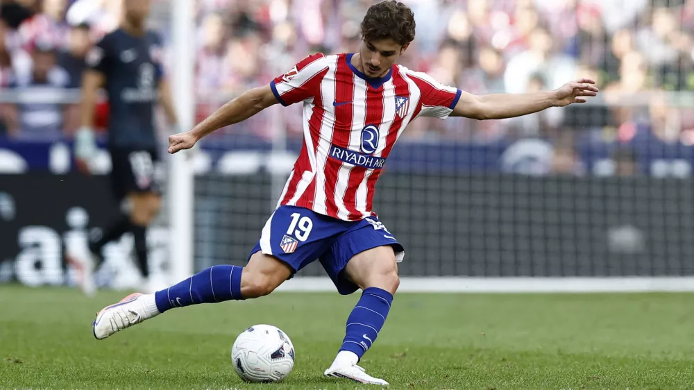 Soccer Football - LaLiga - Atletico Madrid v Villarreal - Riyadh Air Metropolitano, Madrid, Spain - August 23, 2026 Atletico Madrid's Julian Alvarez in action REUTERS/Thomas Peter