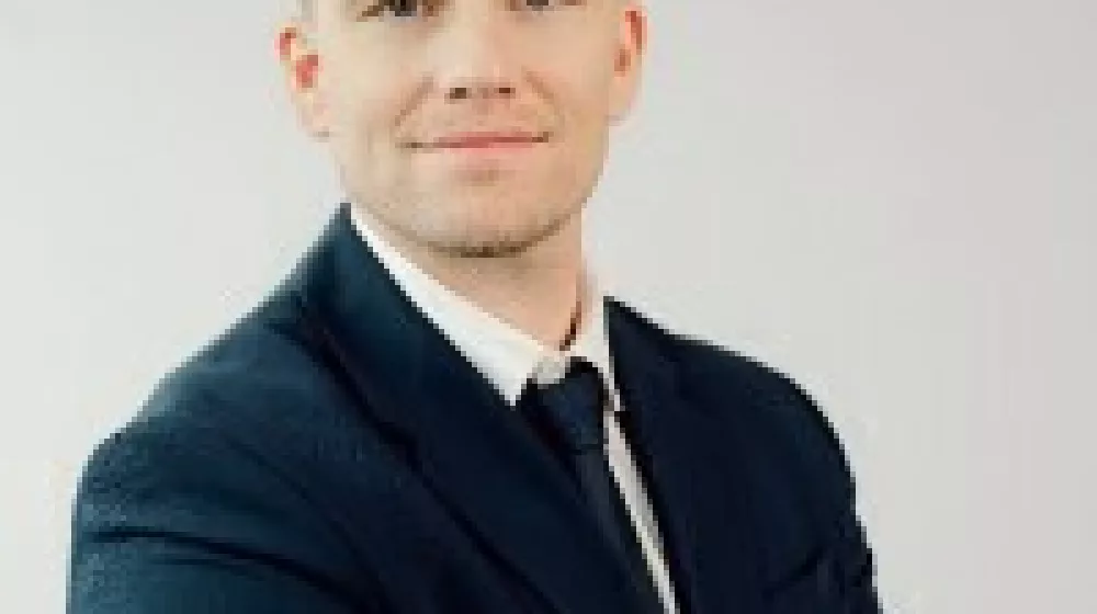 Matija Kompara, NLB Skladi
