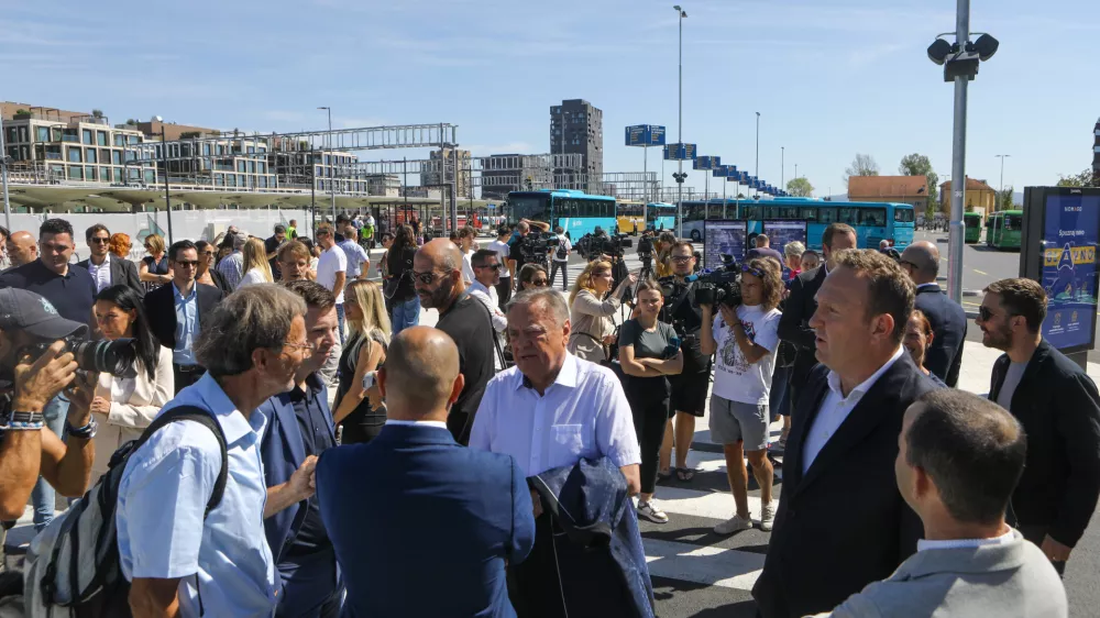 24.8.2026 - nova začasna Avtobusna postaja Ljubljana - Foto: Luka Cjuha