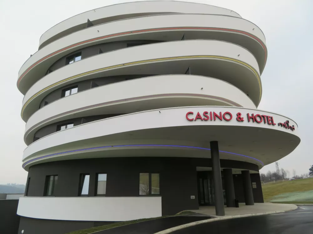 hotel Mond &Scaron;entilj Hit Igralnica