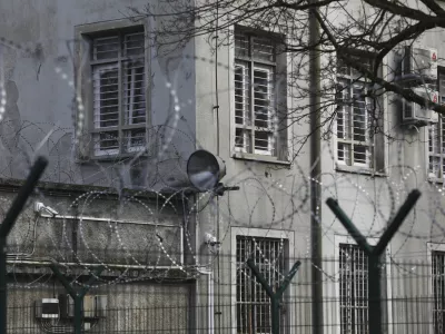 13.2.2025 protestni shod pravosodnih policistov in drugih strokovnih delavcev zavodov za prestajanje kazni zapora (ZPKZ) zapor Pov&scaron;etovaFoto: Luka Cjuha