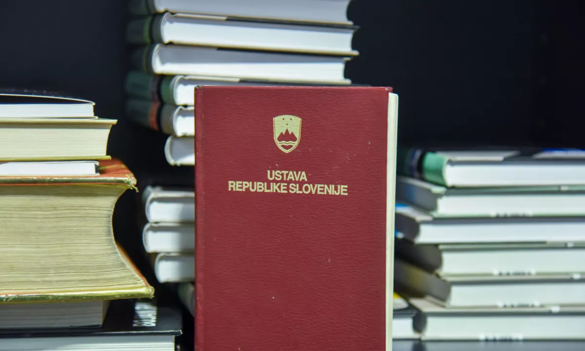 Županja o ustavi za prvošolce: Tudi lipa ob rojstvu dobi pomen šele čez leta