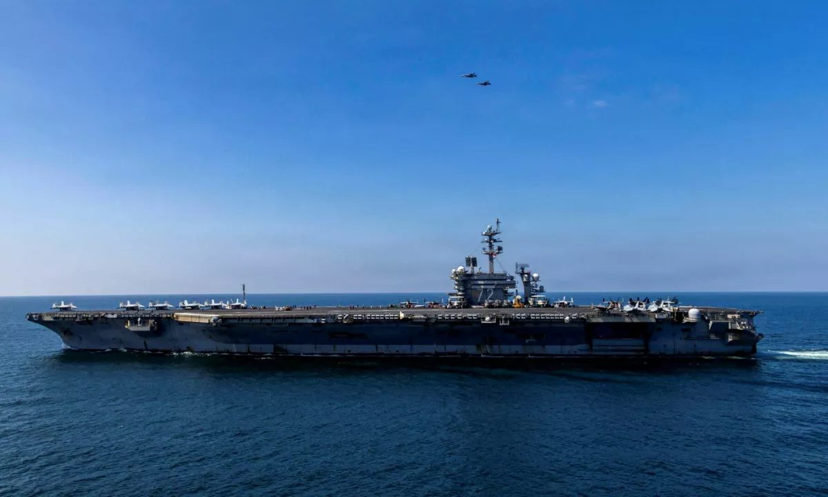 "Če napadeš, boš uničil velik imperij": vojna z Iranom finančno izčrpava ameriško mornarico