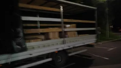 Tovornjakarja iz Romunije so kaznovali zaradi več kr&scaron;itev. 