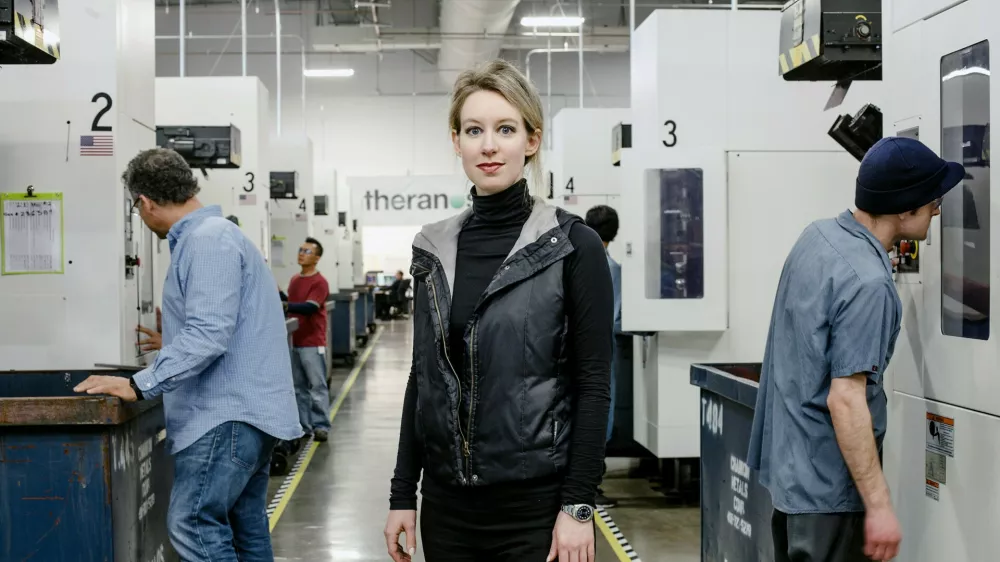 Elizabeth Holmes leta 2015 v svojem podjetju / Foto: Profimedia