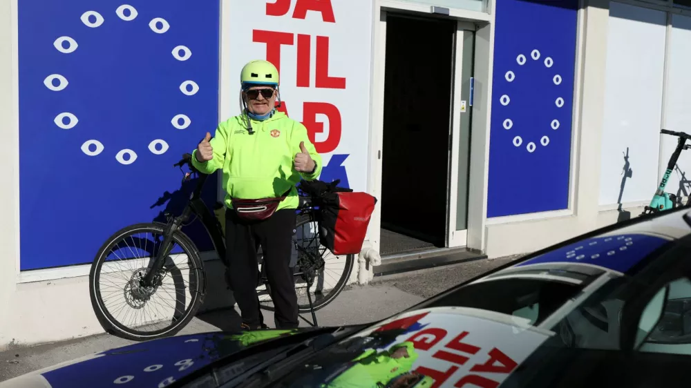 A man poses outside the "Yes to See" movement's office ahead of a referendum on whether Iceland should resume accession negotiations with the European Union, in Reykjavik, Iceland, August 27, 2026. REUTERS/Leonhard Foeger