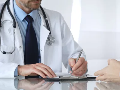 Pogovori z zdravnikom so pogosto nepredvidljivi. / Foto: Istock