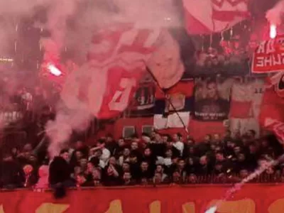 Navijači Crvene zvezde so skandirali ime Ratka Mladića. 