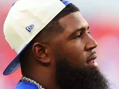 Buffalo Bills defensive lineman Ed Oliver watches warmups before a preseason NFL football game against the Pittsburgh Steelers in Orchard Park, NY., Thursday, Aug. 27, 2026. (AP Photo/Jeffrey T. Barnes)