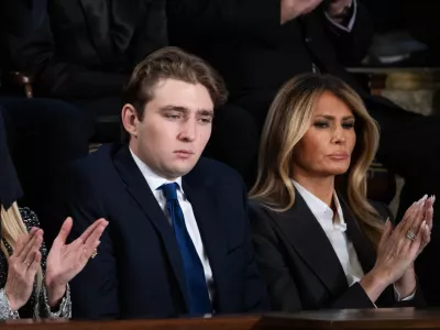 Barron Trump in njegova mama Melania februarja letos med očetovim govorom. / Foto: Reuters/sipa