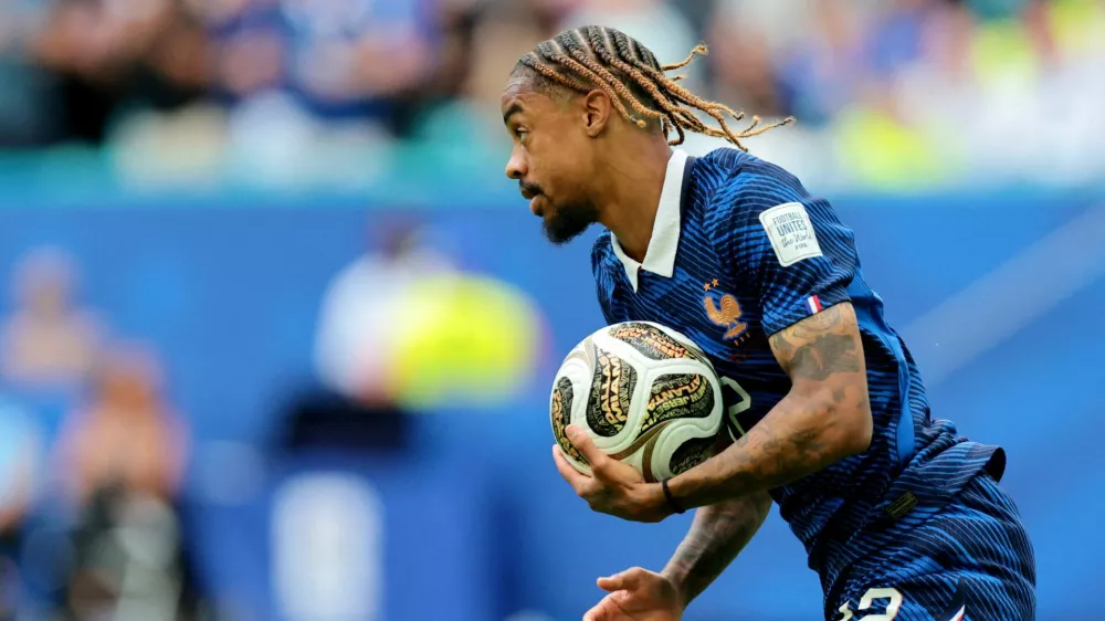 FILE PHOTO: Soccer Football - FIFA World Cup 2026 - Bronze Final - France v England - Miami Stadium, Miami Gardens, Florida, U.S. - July 18, 2026 France's Bradley Barcola celebrates scoring their second goal IMAGN IMAGES via Reuters/Sam Navarro/File Photo