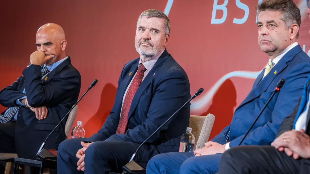 Bled, Rikli Balance Hotel.Blejski strateski forum 2026.Panel z naslovom Mir brez utvar: Ukrajina in preudarek o varnosti v Evropi.Minister za zunanje in evropske zadeve Tone Kajzer.