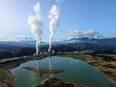 Od velikih napovedi do nižje tro&scaron;arine: Vrtovčev interventni zakon obstal pred vlado