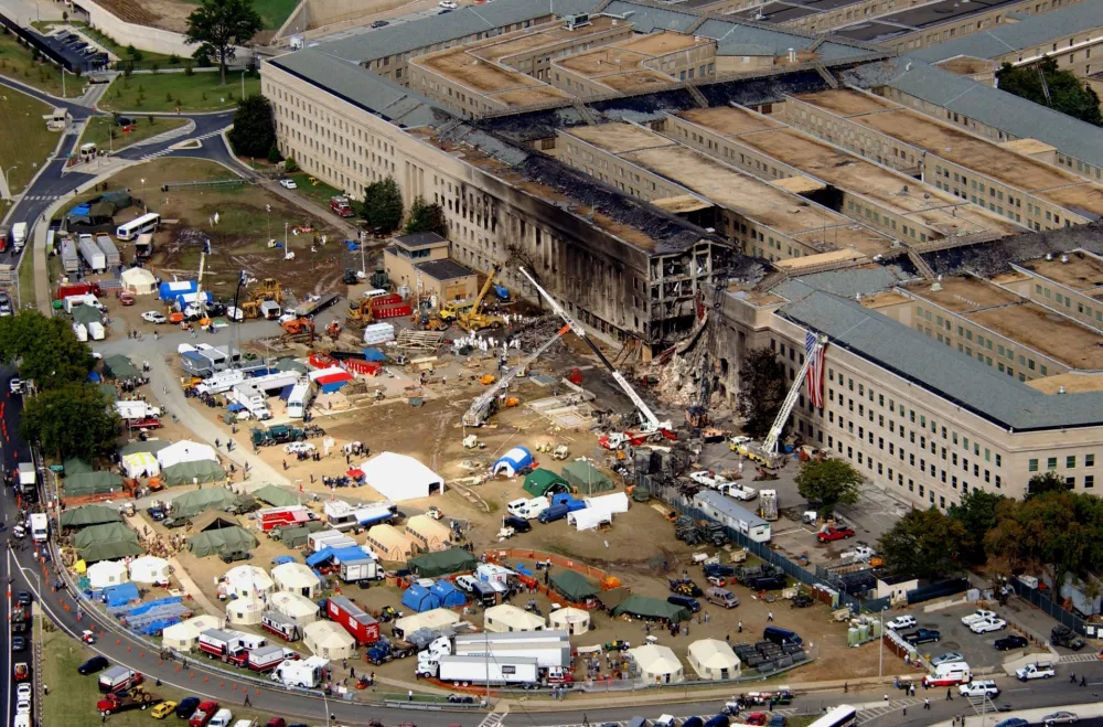 Teoretiki zarote &scaron;e najbolj dvomijo o tem, da je letalo zadelo Pentagon. / Foto: Getty Images