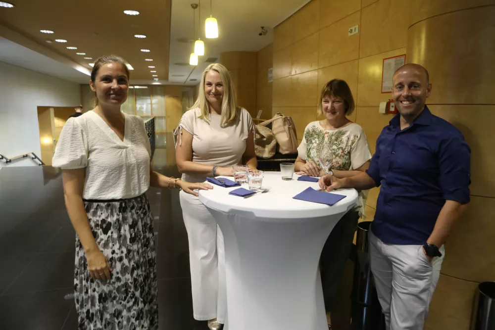 3.9.2026 -- Gazela 2026 - Primorsko notranjska Gazela regijski izbor najbolj&scaron;ih najhitreje rastočih podjetij &ndash; razglasitev Primorsko notranjske gazele - Hotel Slovenija Portorož GazeleFoto: Luka Cjuha​