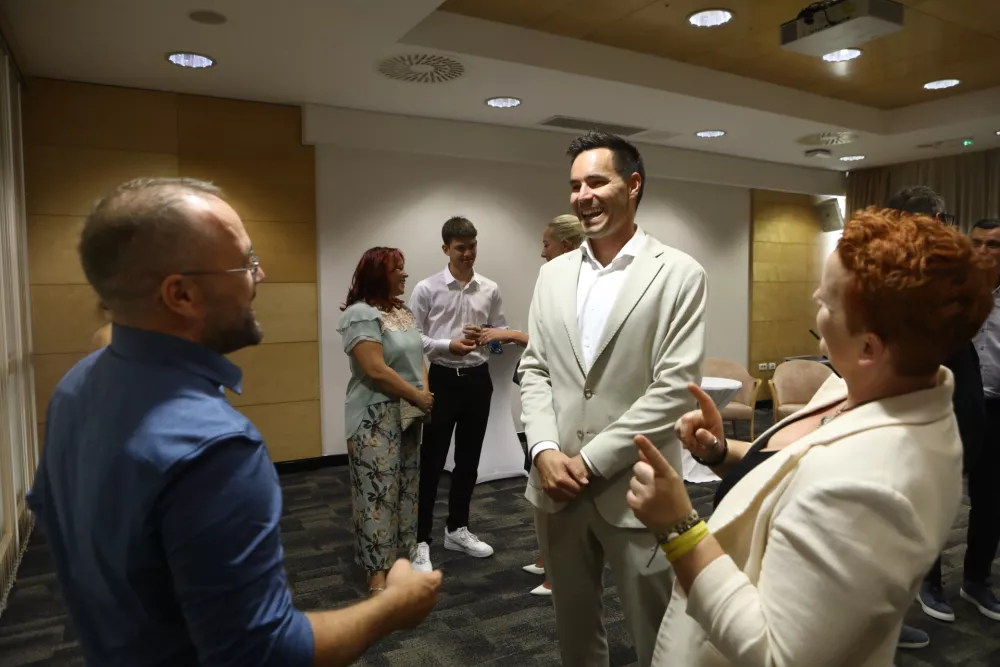 3.9.2026 -- Gazela 2026 - Primorsko notranjska Gazela regijski izbor najbolj&scaron;ih najhitreje rastočih podjetij &ndash; razglasitev Primorsko notranjske gazele - Hotel Slovenija Portorož GazeleFoto: Luka Cjuha​