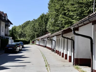 Stanovalci proti podiranju dreves ob avtocesti