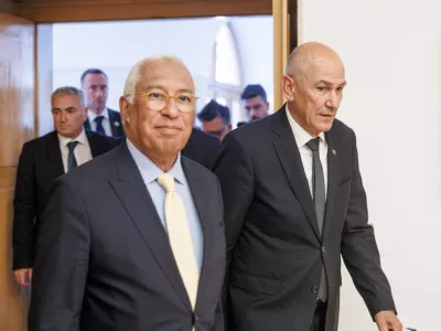 Costa na proračunski turneji tudi z Jan&scaron;o iskal kvadraturo kroga