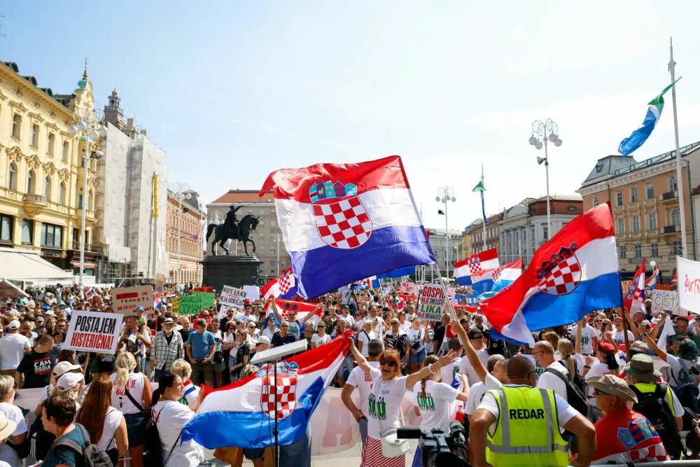 People protest demanding urgent action over illegally dumped hazardous waste in the Lika region and warning of risks to groundwater and public health, in Zagreb, Croatia, September 5, 2026. REUTERS/Borut Zivulovic