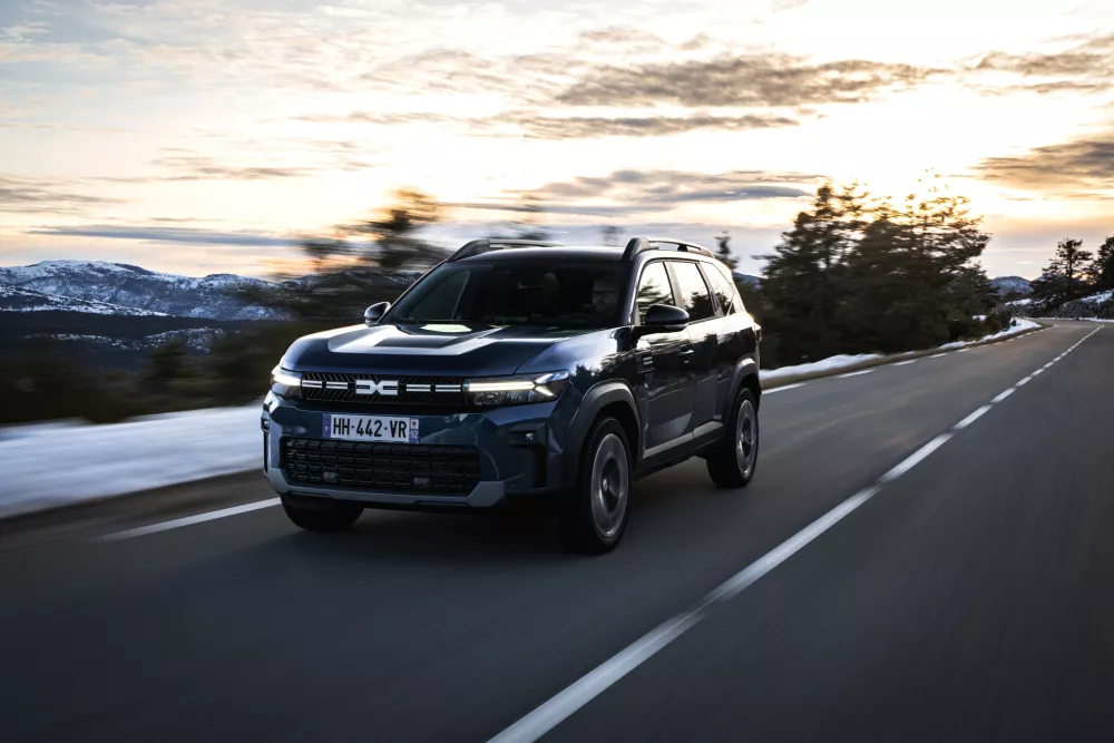 Dacia Bigster Hybrid-G 150 4x4 (Foto: Adrien Cortesi)