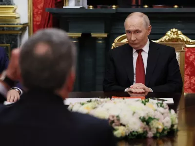 Russian President Vladimir Putin attends a meeting with U.S. Special Envoy Steve Witkoff and Jared Kushner, U.S. President Donald Trump's son-in-law, at the Kremlin in Moscow, Russia, September 5, 2026. Sputnik/Mikhail Metzel/Pool via REUTERS ATTENTION EDITORS - THIS IMAGE WAS PROVIDED BY A THIRD PARTY.