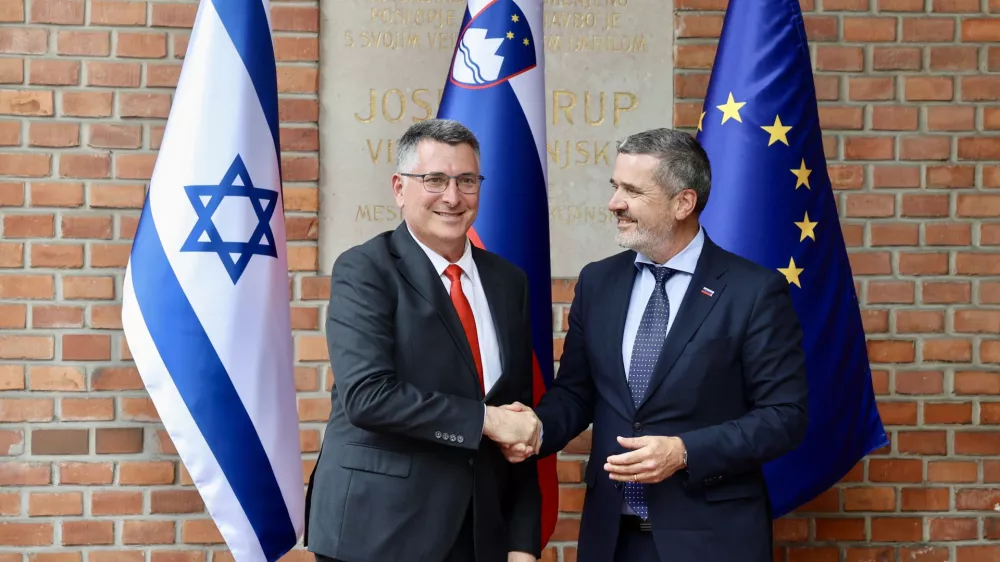 Kajzer in Sar: odprtje veleposlani&scaron;tva krepi medsebojne odnose