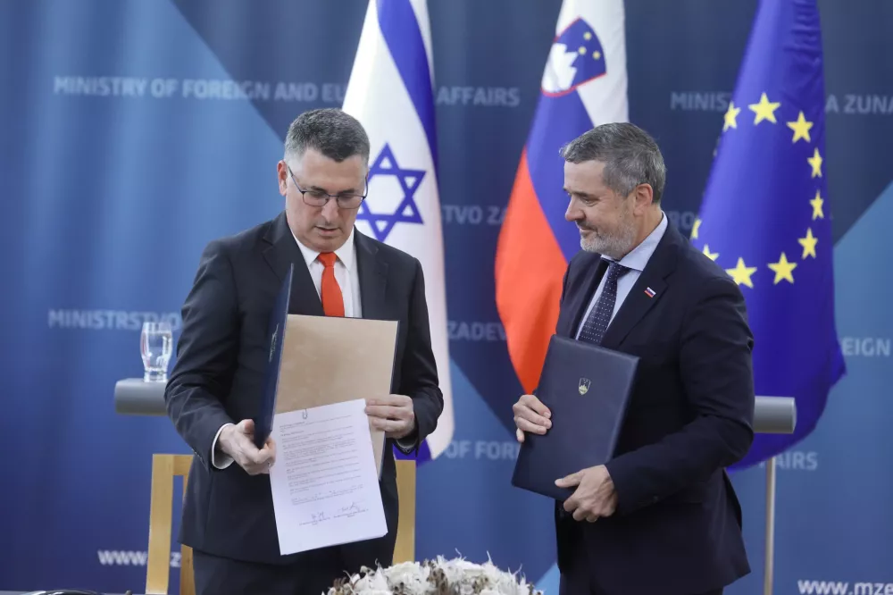 Kajzer in Sar: odprtje veleposlani&scaron;tva krepi medsebojne odnose
