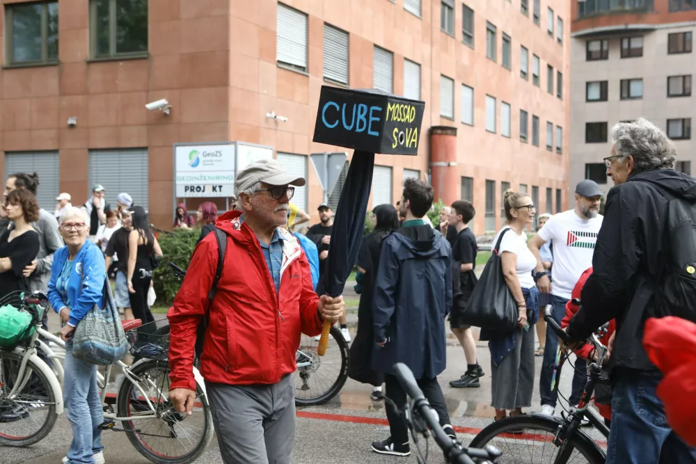 9.9.2026 - Protest - NE GENOCIDNEMU VELEPOSLANI&Scaron;TVU&laquo; proti odprtju izraelskega veleposlani&scaron;tva v Ljubljani.Foto: Luka Cjuha