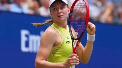 Tennis - U.S. Open - Flushing Meadows, New York, United States - September 9, 2026 Kazakhstan's Elena Rybakina celebrates winning her quarter final match against China's Qinwen Zheng REUTERS/Mike Segar