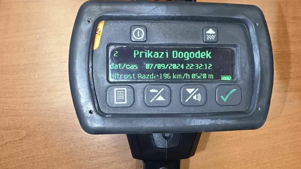 prekoračena hitrost v ribnici