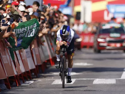Cycling - Vuelta a Espana - Stage 18 - El Puerto de Santa Maria to Jerez - Jerez, Spain - September 10, 2026 Red Bull - Bora - Hansgrohe's Primoz Roglic in action during stage 18 REUTERS/Marcelo Del Pozo