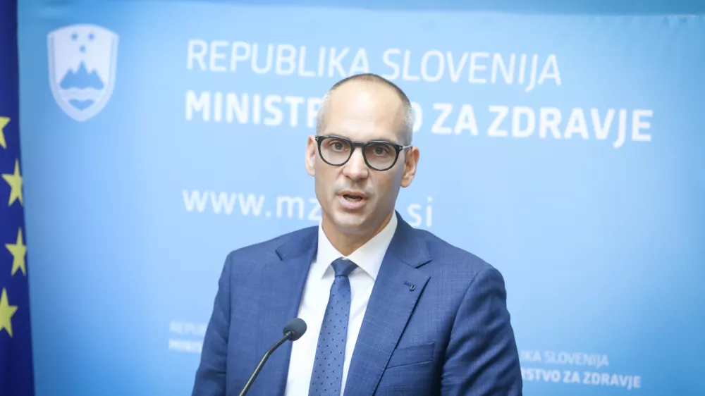 Tadej osterc minister za zdravje21.7-2026 - novinarska konferenca ministrstva za zdravje, na kateri bo minister Tadej Ostrc spregovoril o ključnih ugotovitvah ob primopredaji poslov na ministrstvu za zdravje in finančnem stanju ministrstva; ministrstvo,Foto: Luka Cjuha