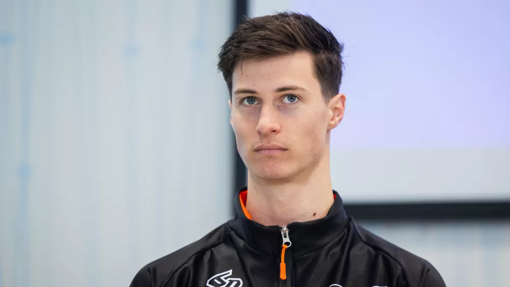 Vransko, AMZS Center varne voznje.Novinarska konferenca pred zacetkom nove sezone v motosportu in kartingu.Motokrosist Jan Pancar.