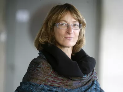 Dr. Alenka Zupančič Žerdin, doktorica znanosti s področja filozofije, zaposlena na Filozofskem in&scaron;titutu ZRC SAZU. //FOTO: Bojan Velikonja