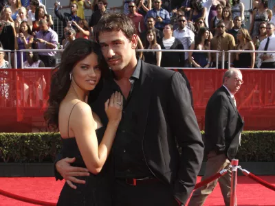 Model Adriana Lima and Minnesota Timberwolves' Marko Jaric arrive at the ESPYs Awards on Wednesday July 16, 2008 in Los Angeles. (AP Photo/Matt Sayles)