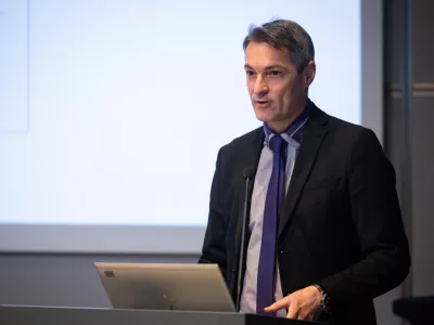 Ljubljana, GZS.Dogodek STA in GZS, namenjen razpravi o razvoju slovenskega gospodarstva in drzave Slovenija 2035 - od programov do ukrepov.Glavni ekonomist GZS Bojan Ivanc.