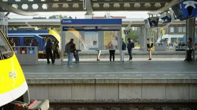 People gather on a train platform after suspected sabotage disrupted Dutch train services, in Zwolle, Netherlands, in this screengrab taken from a video released on September 15, 2026. Video obtained by Reuters/Handout via REUTERS  THIS IMAGE HAS BEEN SUPPLIED BY A THIRD PARTY. NO USE NETHERLANDS.